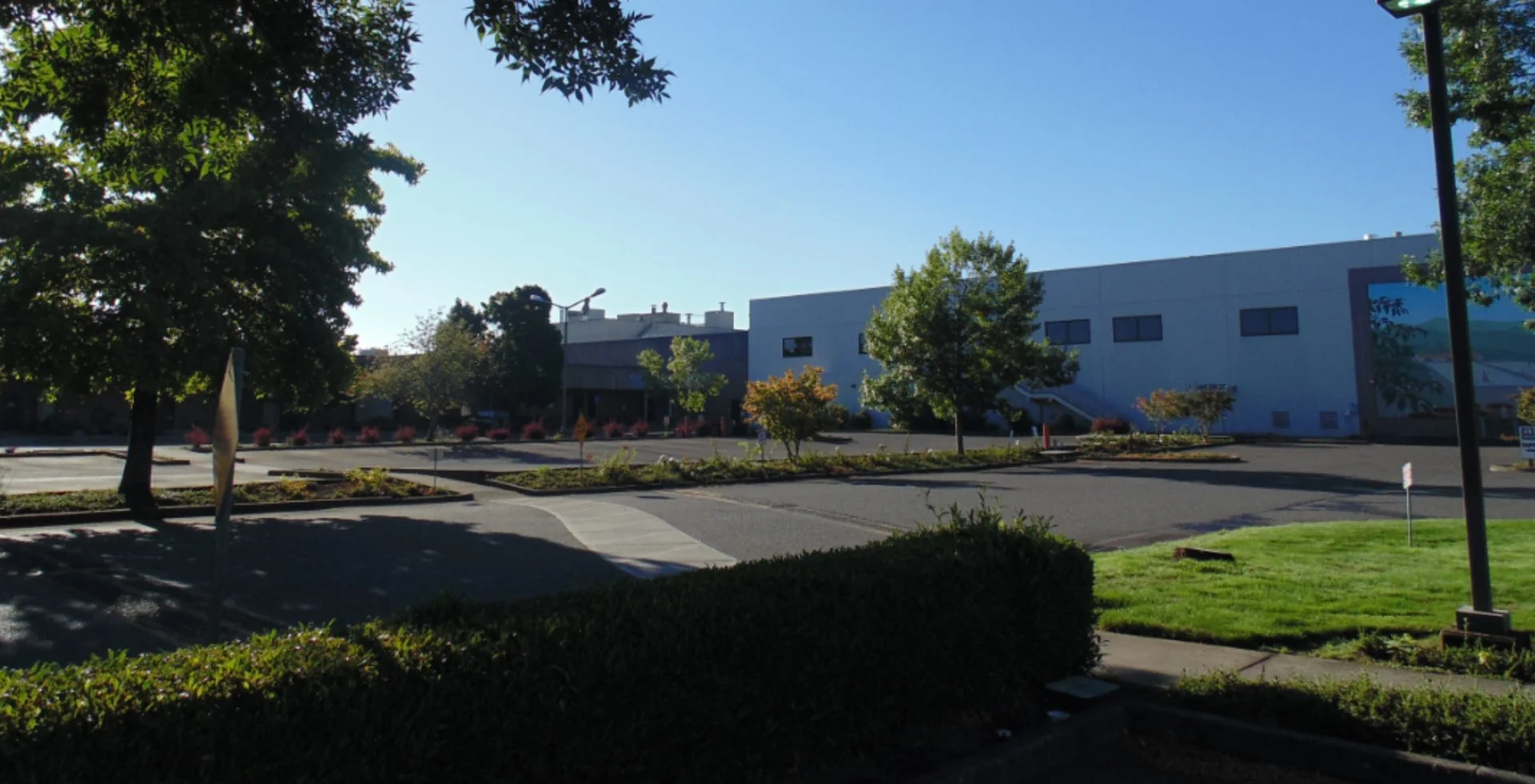 1234 SE Martin Luther King Jr Blvd — Sale in Portland, OR, photo 1 of 8
