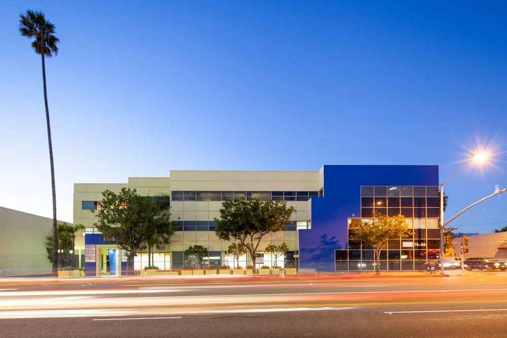 2825 Santa Monica Blvd