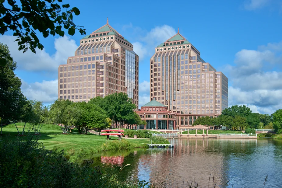 701 Tower at Carlson Center — Lease in Minnetonka, MN, photo 1 of 8