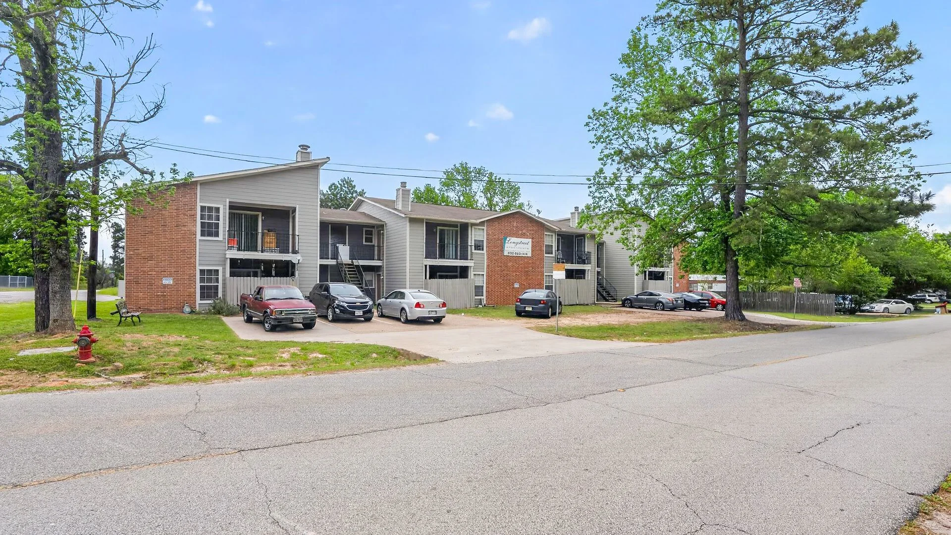 Auction - Longstreet Apartments - Willis, TX - multifamily in Willis, TX