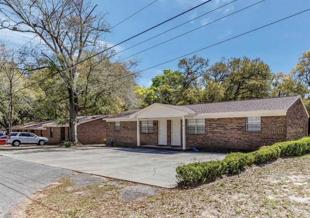 Bennett Apartments - photo 4 - Pensacola, FL