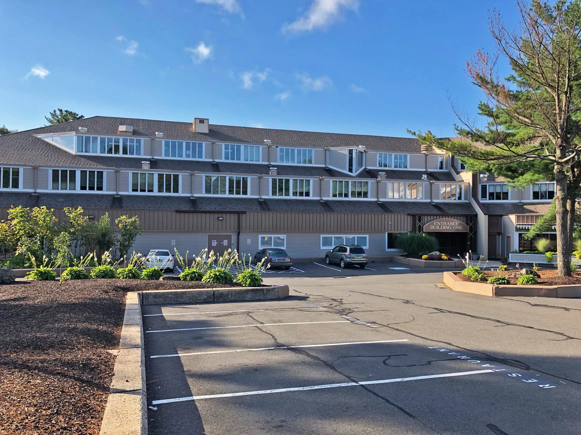 The Exchange - photo 1 - Farmington, CT