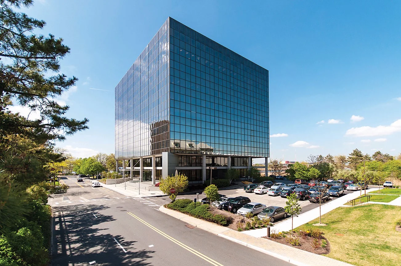 1 Harmon Plaza — Lease in Secaucus, NJ, photo 1 of 3