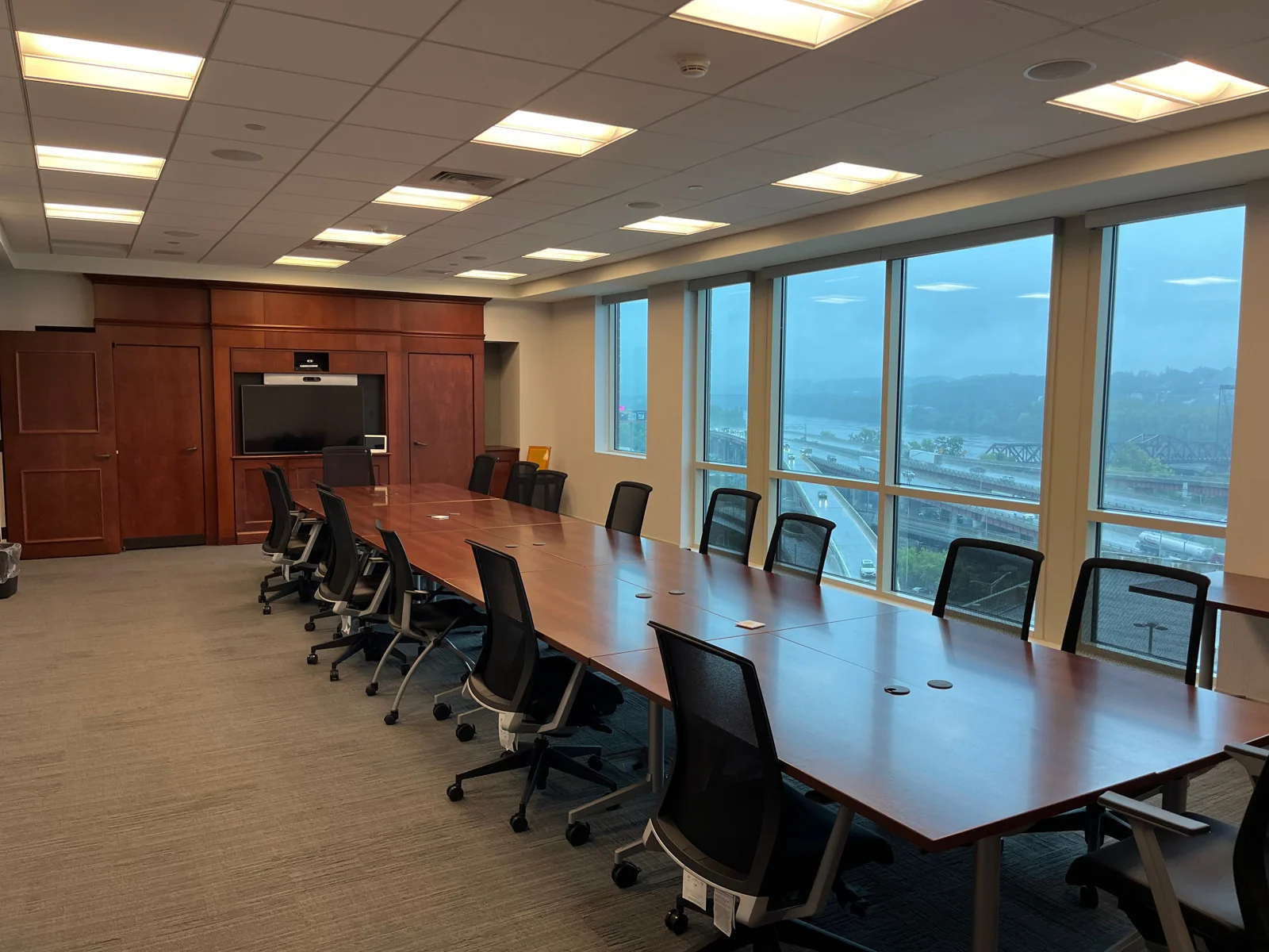 Office in Albany, NY — Lease in Albany, NY, photo 2 of 8