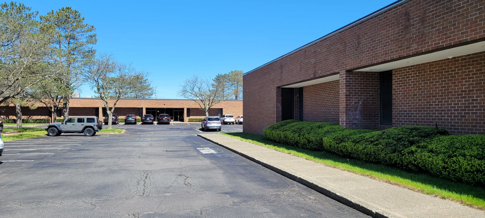 Office in Albany, NY — Sale in Albany, NY, photo 6 of 7