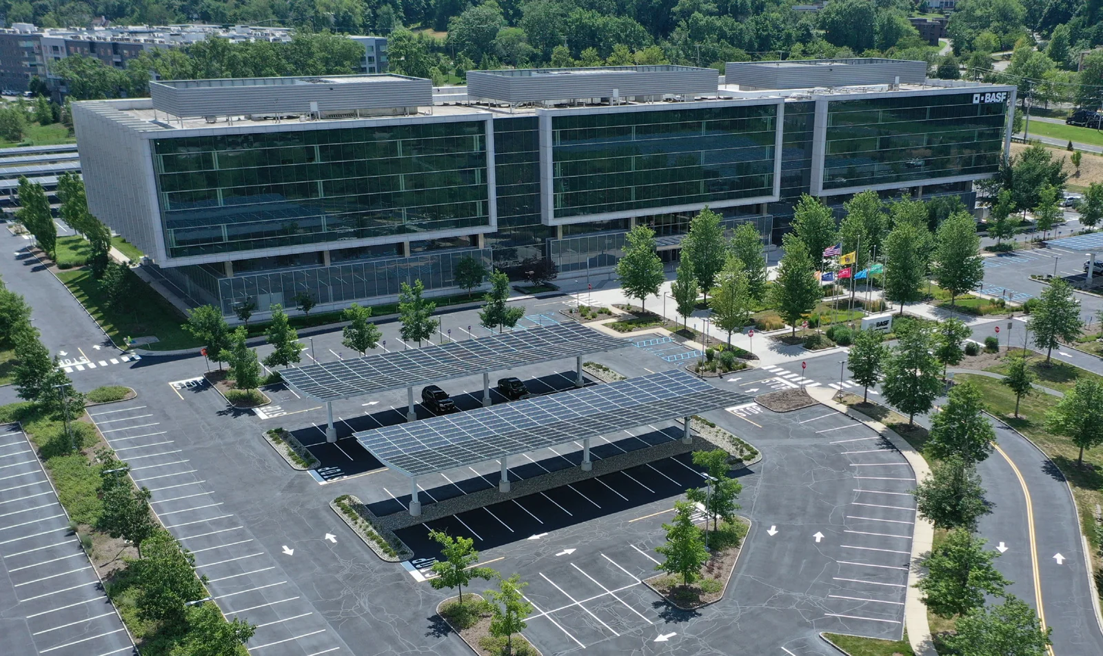 100 Park Avenue — Lease in Florham Park, NJ, photo 1 of 5