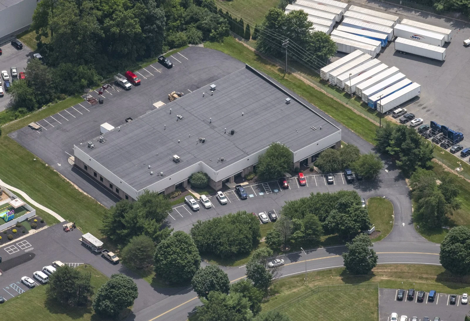 4,049 SF Flex Space Available For Lease - Allentown, PA — Lease in Allentown, PA, photo 1 of 1