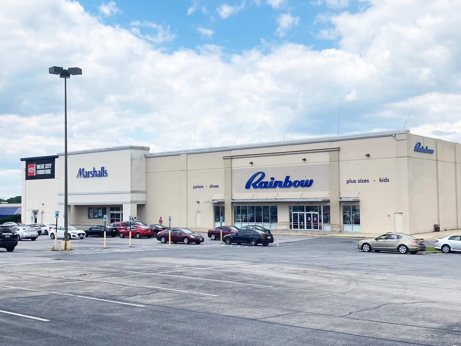 Retail in Catonsville, MD — Lease in Catonsville, MD, photo 1 of 3