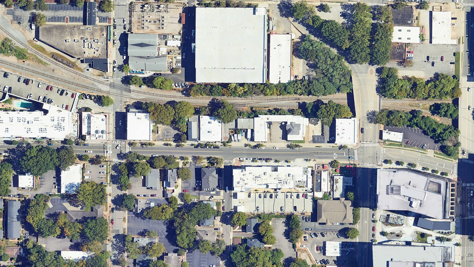 The Row — Lease in Raleigh, NC, photo 6 of 6