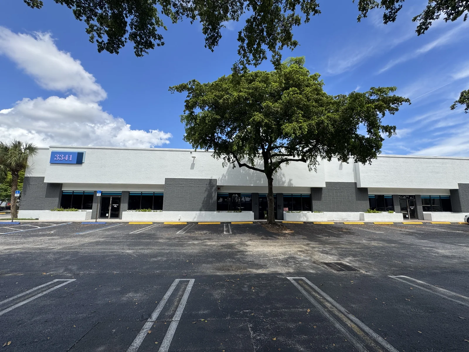 3341 W McNab Road — Lease in Pompano Beach, FL, photo 2 of 8