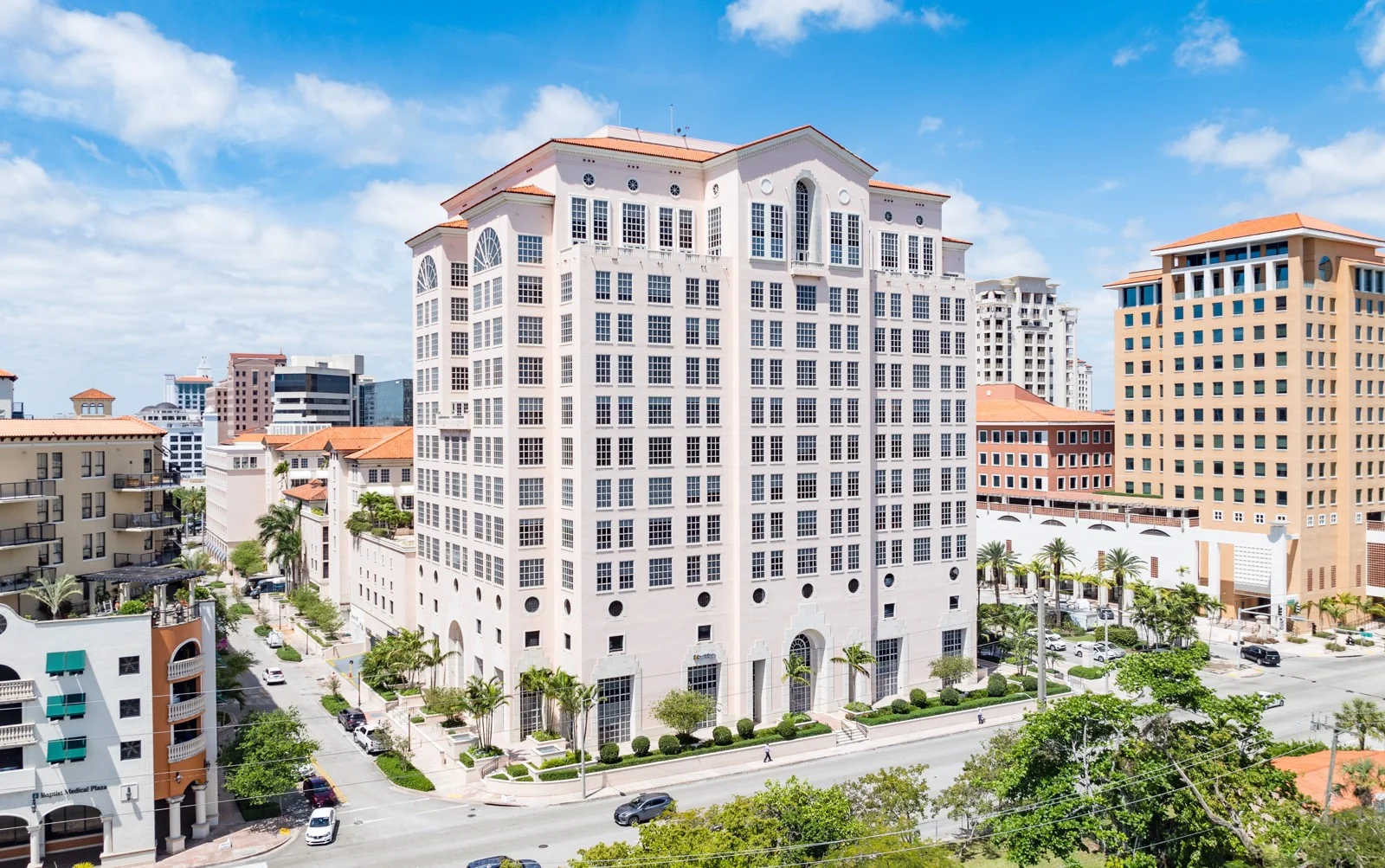 The Alhambra — Lease in Coral Gables, FL, photo 1 of 3