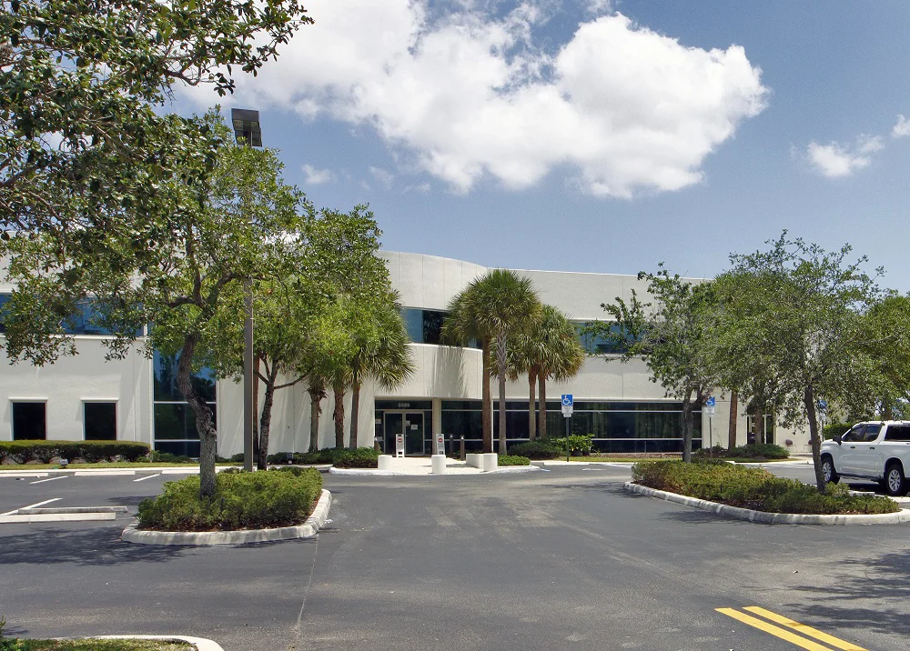 Meridian at Weston - photo 4 - Weston, FL