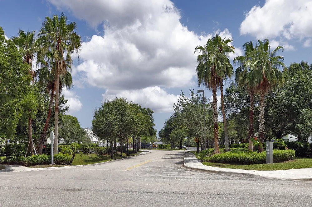 Meridian at Weston - photo 6 - Weston, FL