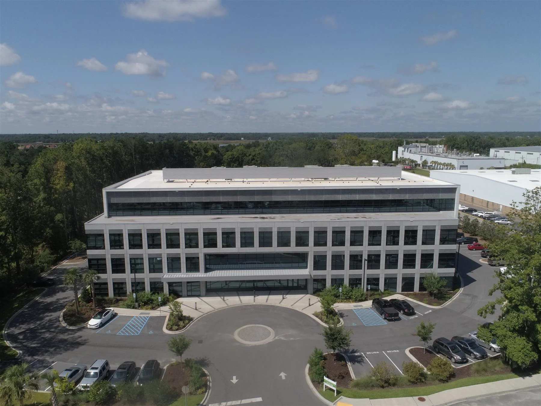 River Oaks Center — Lease in North Charleston, SC, photo 3 of 8