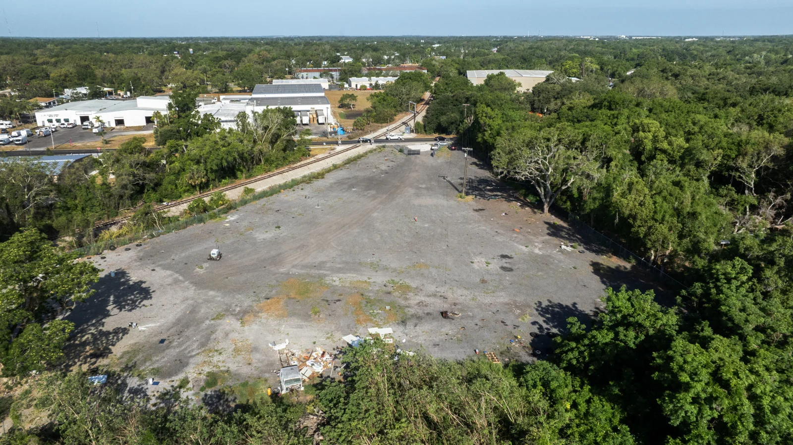 3.73 AC OF IOS — Lease in Orlando, FL, photo 2 of 5