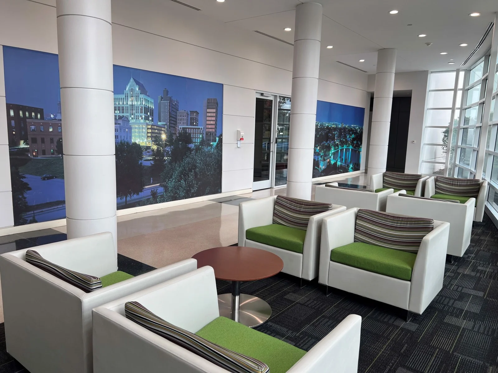 Office in Lexington, SC — Lease in Lexington, SC, photo 3 of 8