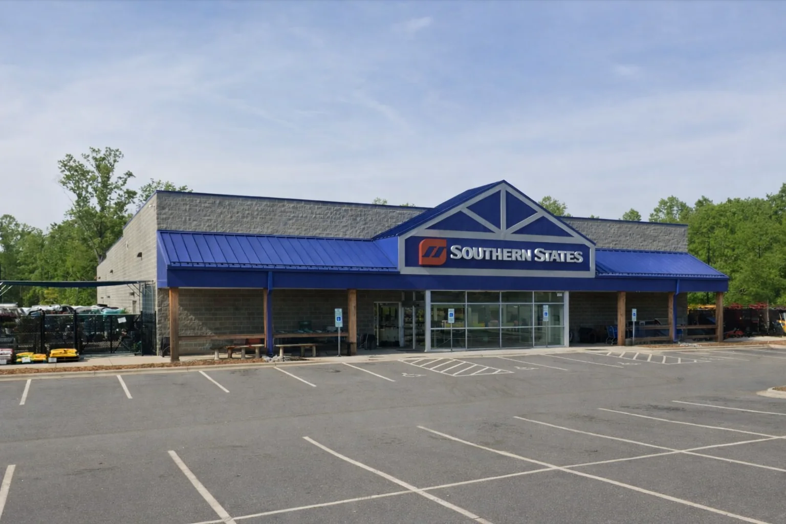 Retail in Conover, NC — Lease in Conover, NC, photo 2 of 3