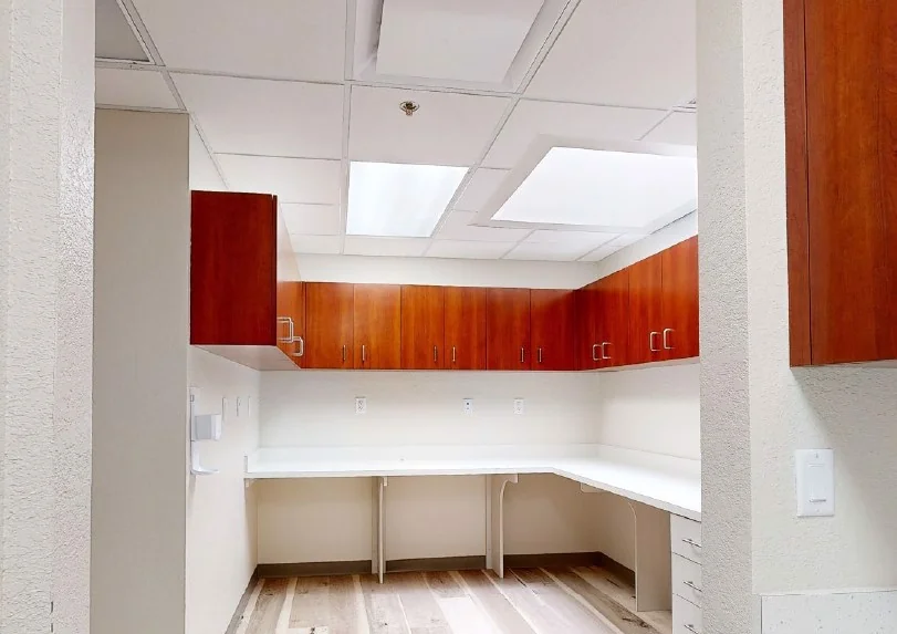 Healthcare in Port Charlotte, FL — Lease in Port Charlotte, FL, photo 5 of 5