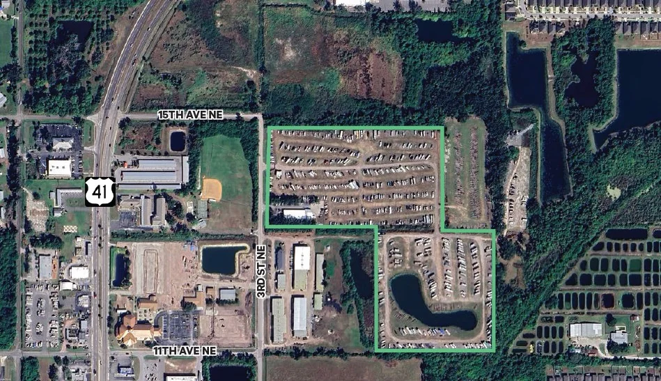 1415 3rd St. N. - photo 1 - Ruskin, FL