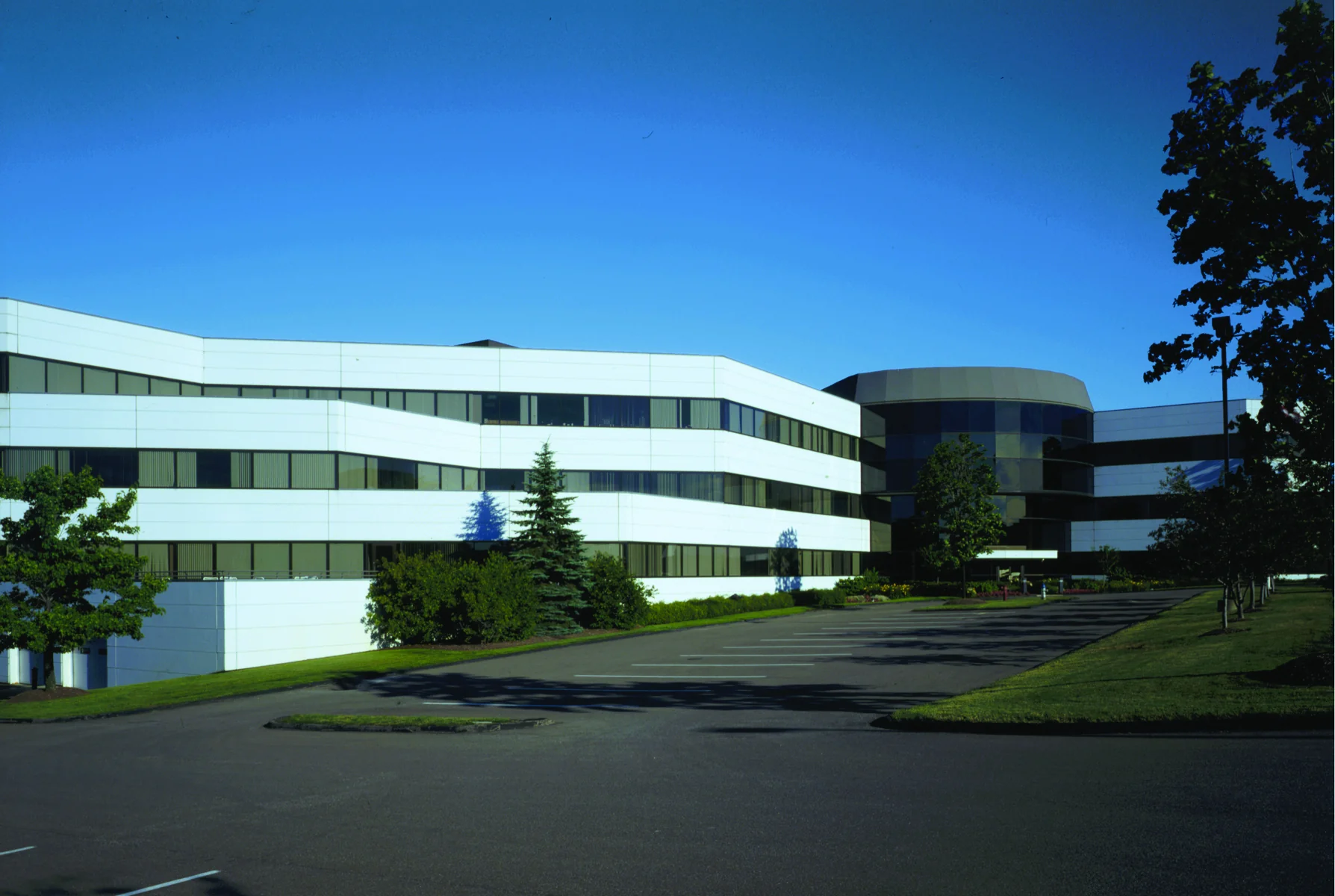 Corporate Place — Lease in Beachwood, OH, photo 1 of 1