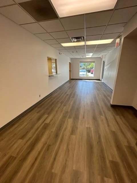 5502 - 5518 Nike Dr. — Lease in Hilliard, OH, photo 3 of 5