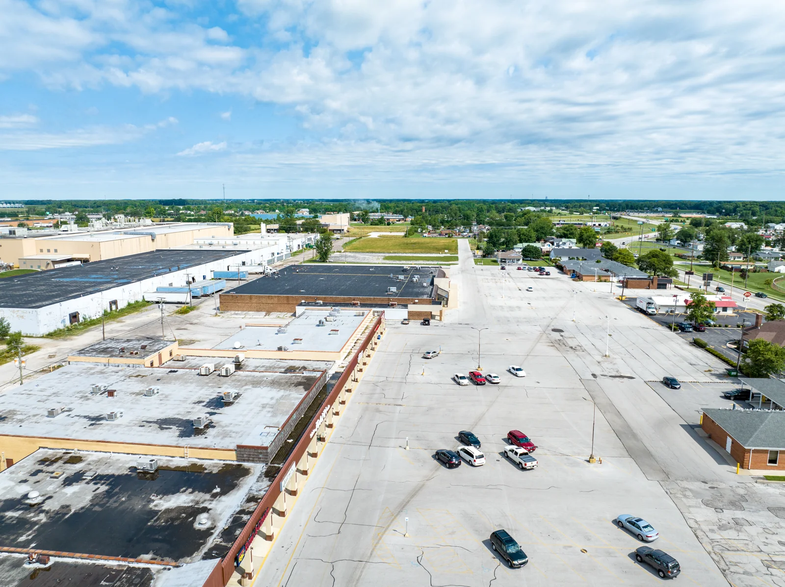 Potter Village Shopping Center — Lease in Fremont, OH, photo 2 of 3