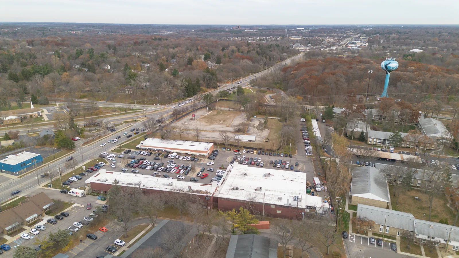 Retail in Ann Arbor, MI — Lease in Ann Arbor, MI, photo 2 of 2