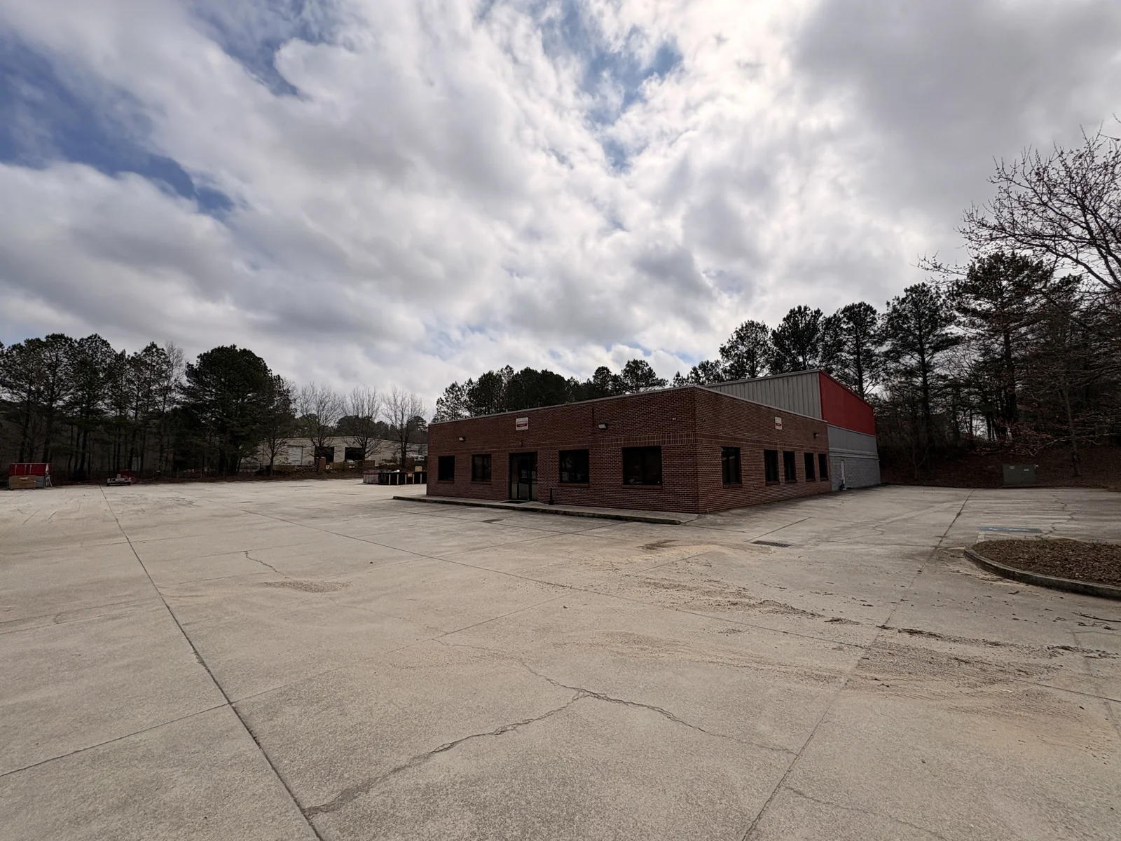 Industrial in Austell, GA — Lease in Austell, GA, photo 2 of 3