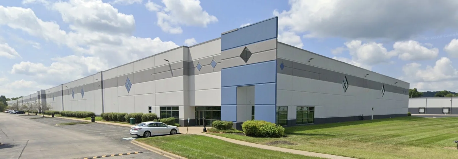 7700 Trade Port Drive / 9101 Cane Run Rd — Lease in Louisville, KY, photo 1 of 2