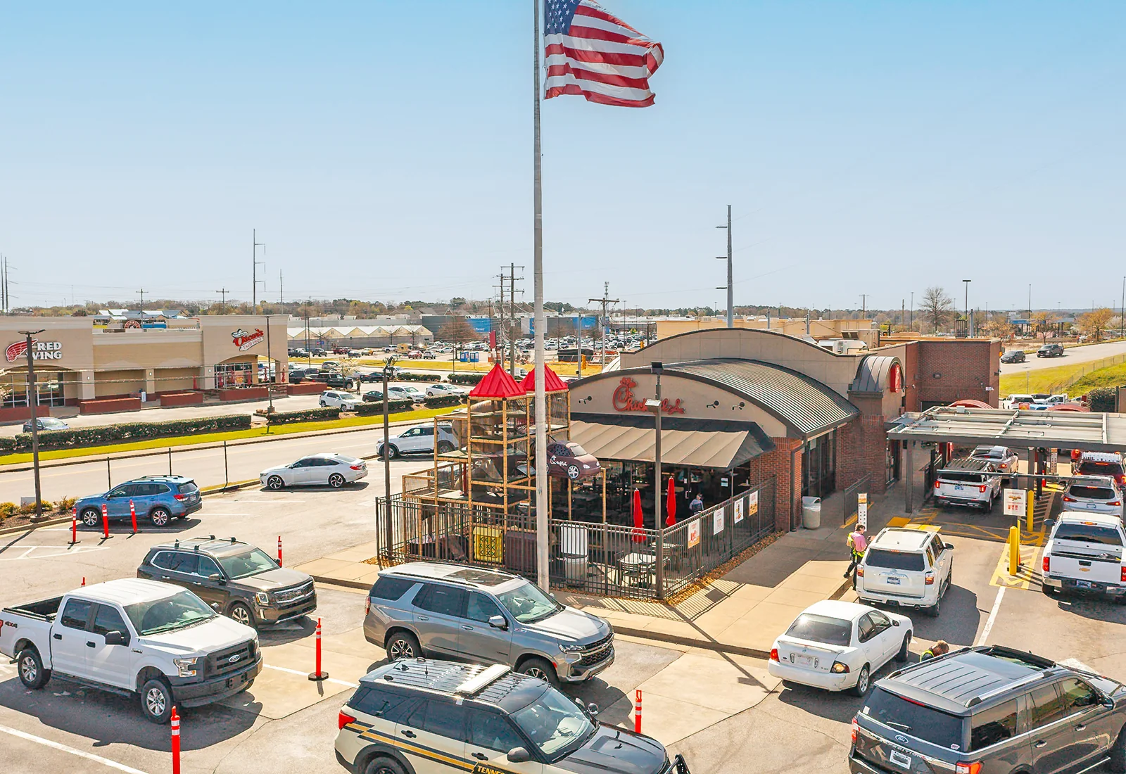 Former Chick-fil-A - Jackson, TN — Sale in Jackson, TN, photo 1 of 3