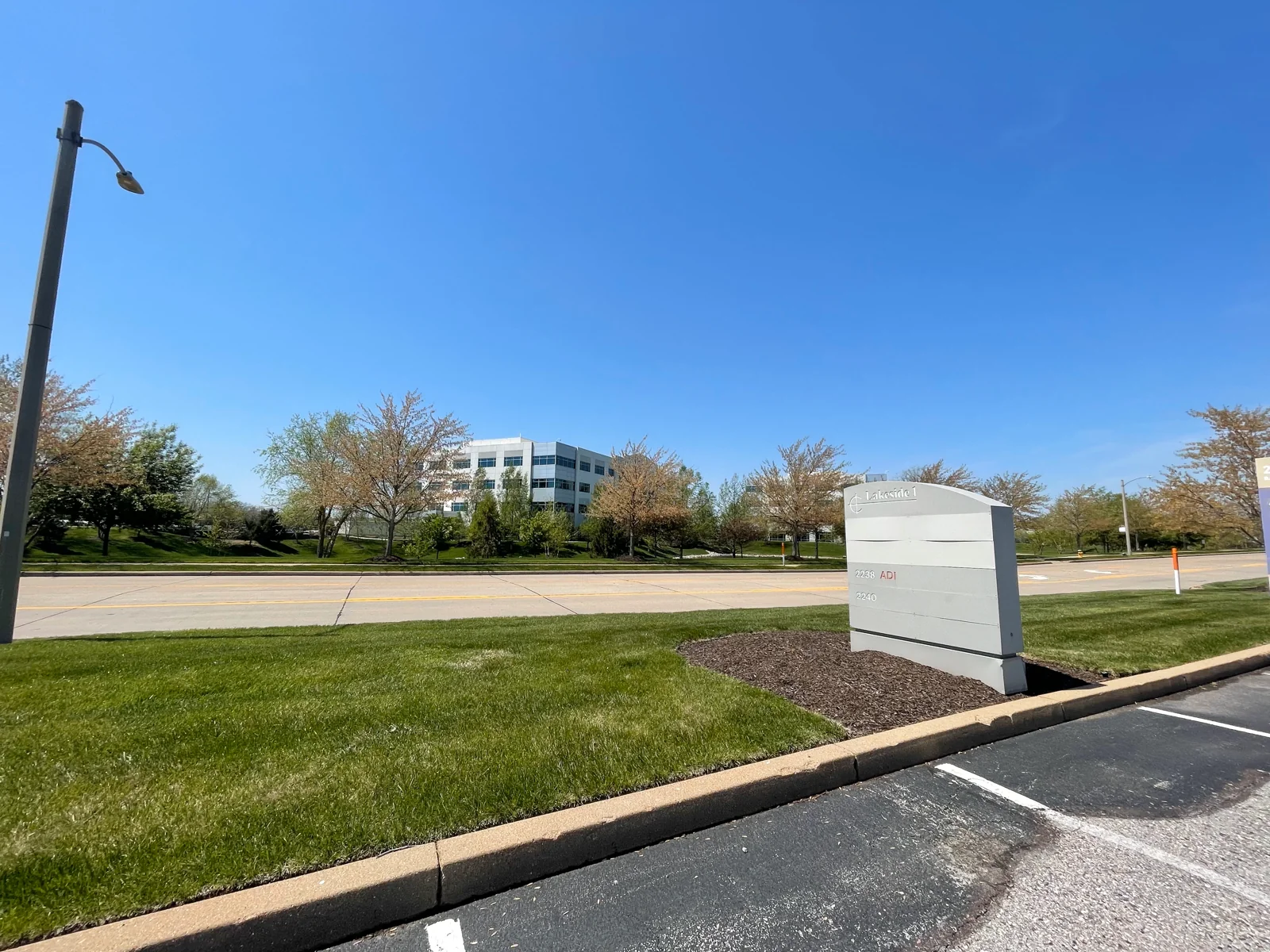 2240 Ball Dr — Lease in St. Louis, MO, photo 3 of 3