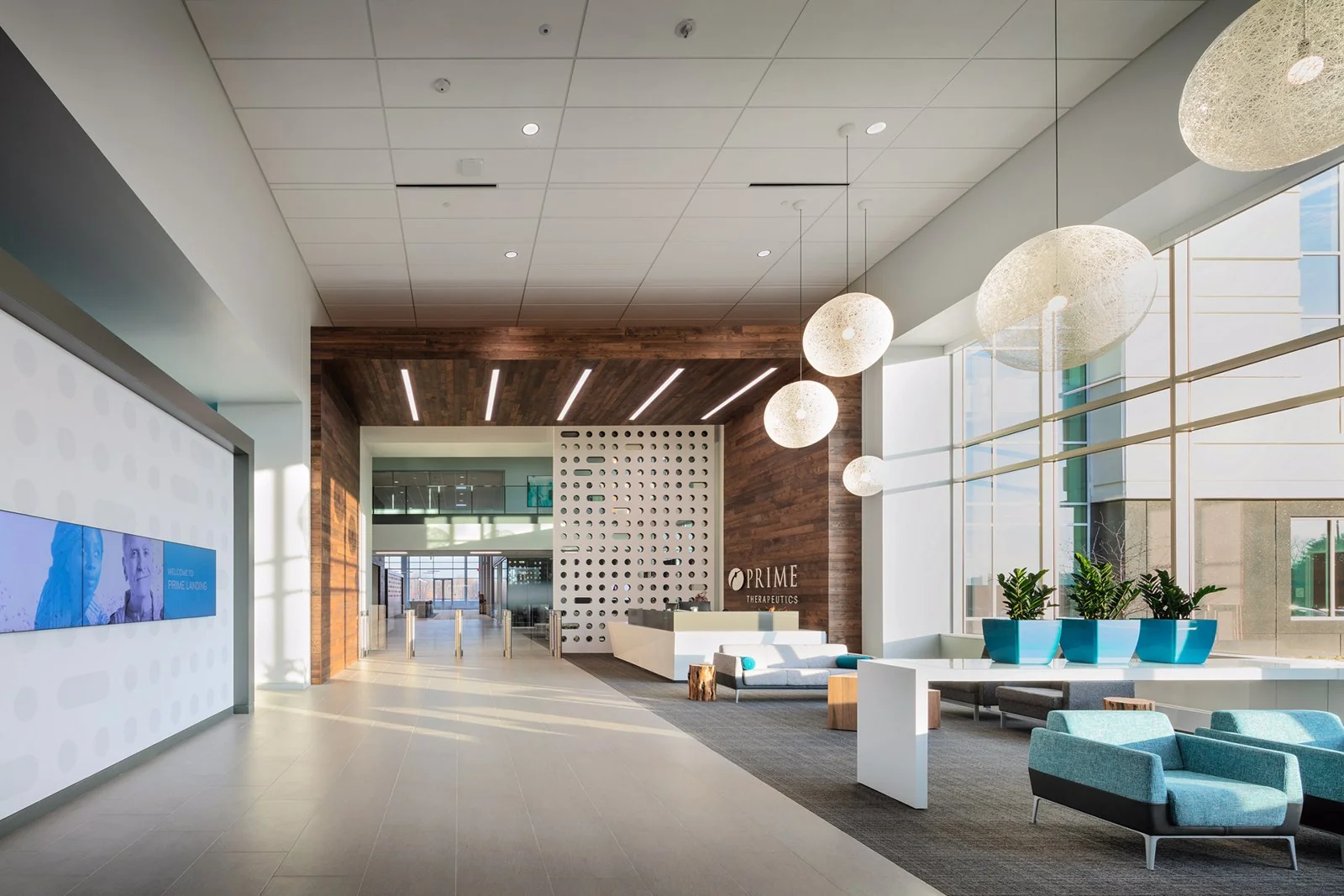 The Landing — Lease in Eagan, MN, photo 4 of 6