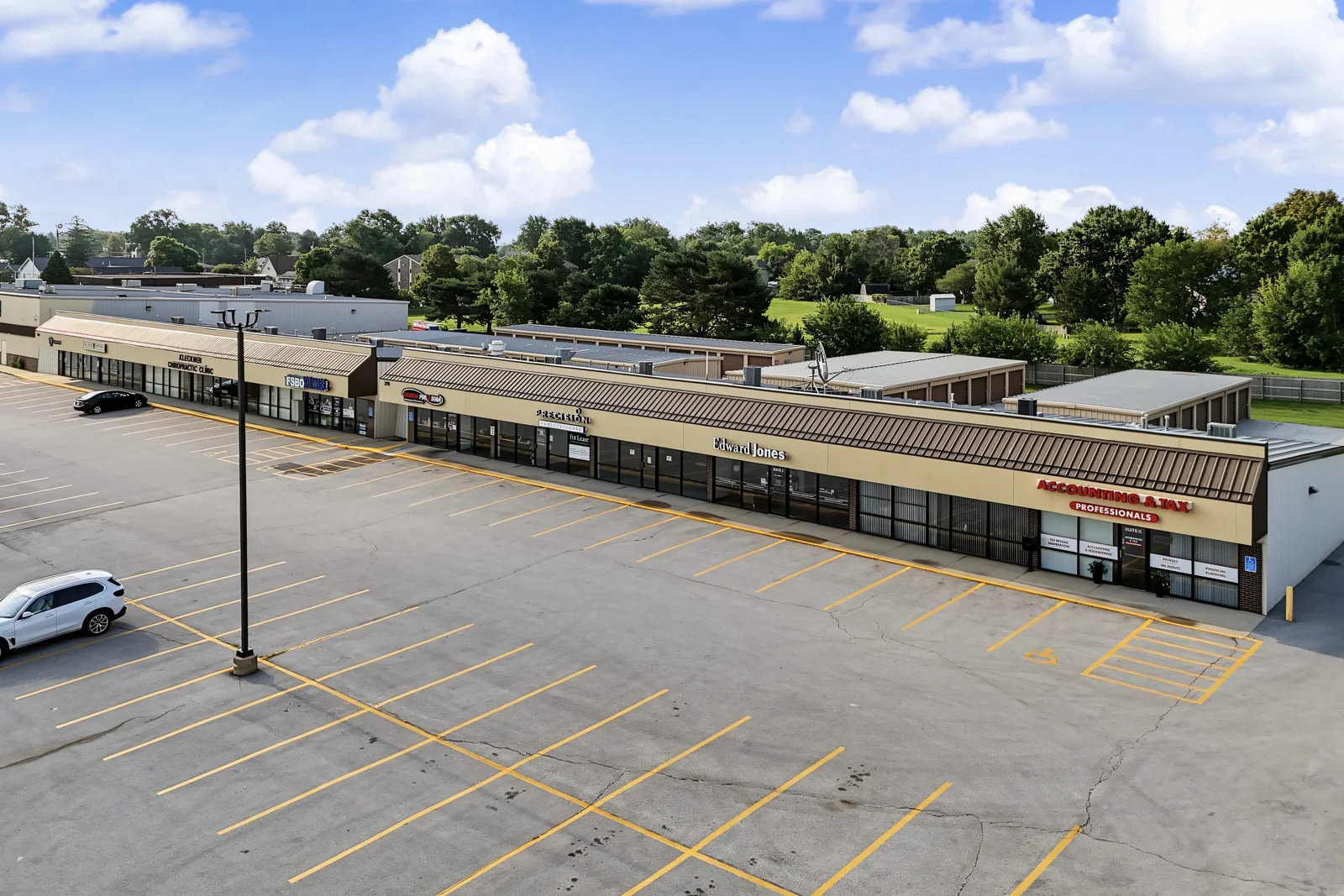 Brookridge Plaza — Lease in Grimes, IA, photo 2 of 4