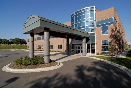 Mid America Surgery Institute — Lease in Overland Park, KS, photo 5 of 6