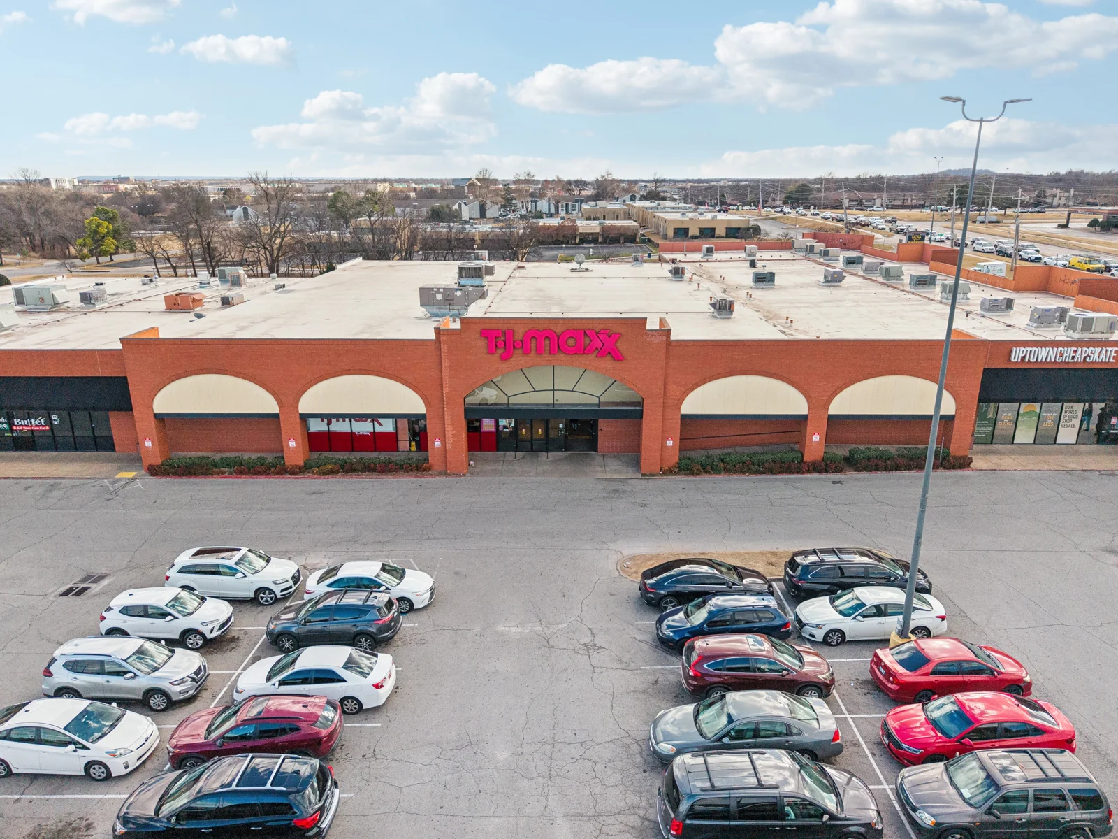 Manchester Square — Lease in Tulsa, OK, photo 5 of 8