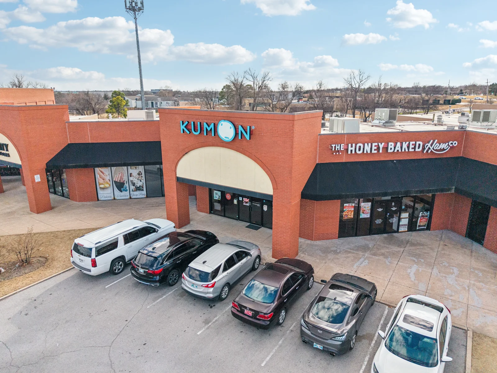 Manchester Square — Lease in Tulsa, OK, photo 7 of 8