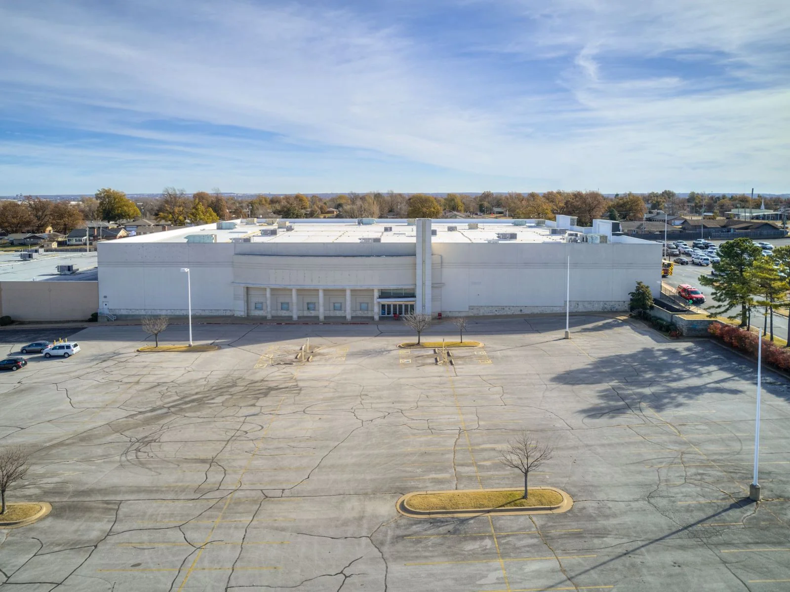 Centennial Plaza — Lease in Tulsa, OK, photo 2 of 8