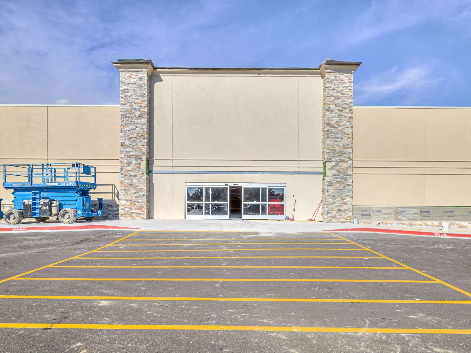 Centennial Plaza — Lease in Tulsa, OK, photo 6 of 8