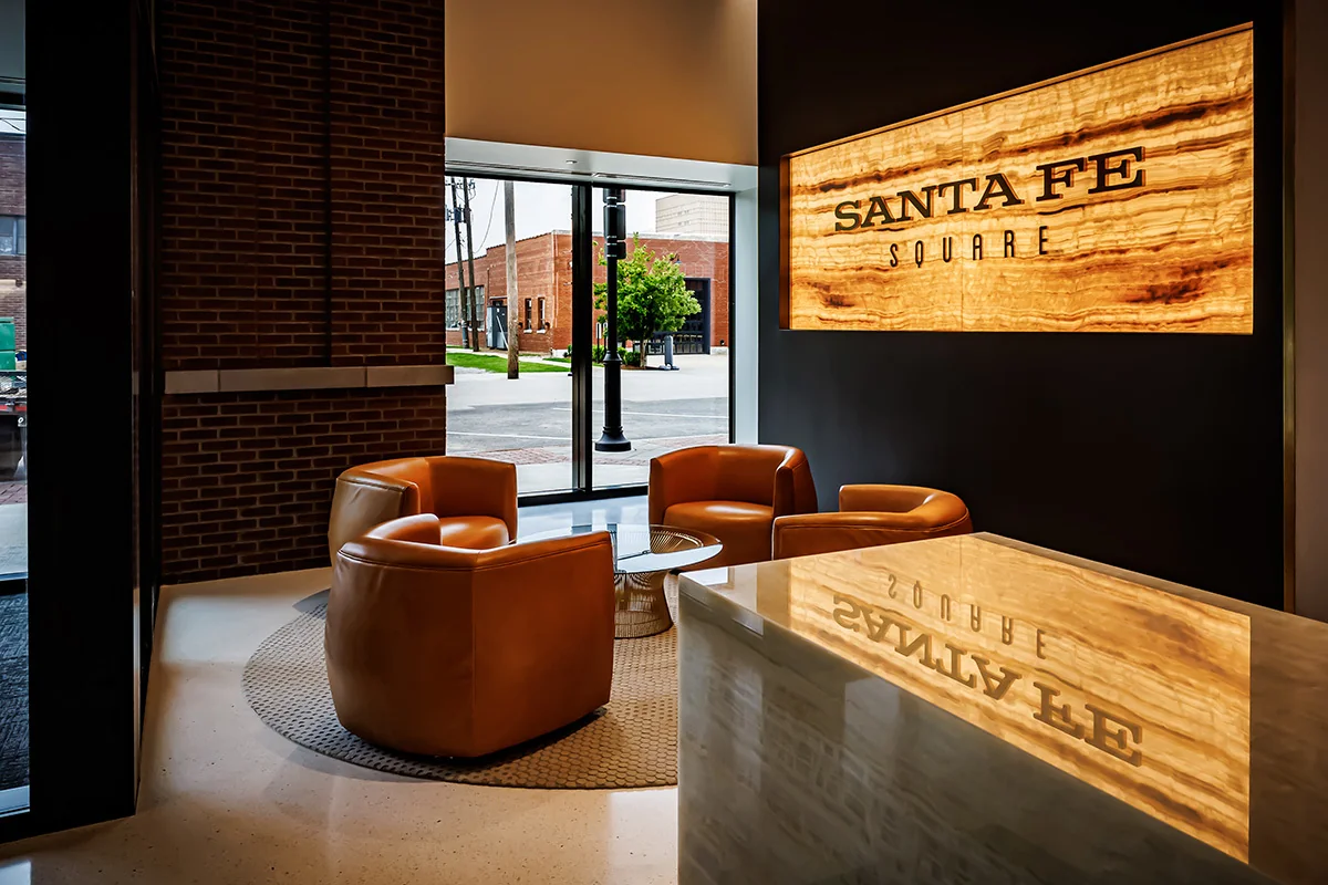 Santa Fe Square — Lease in Tulsa, OK, photo 4 of 8