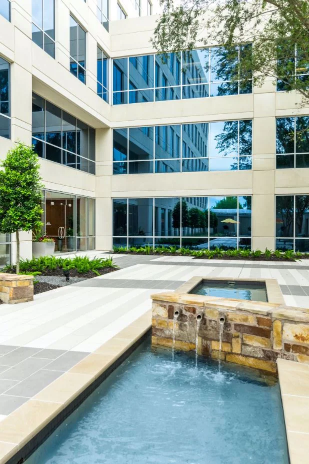 Office in Houston, TX - photo 2 - Houston, TX