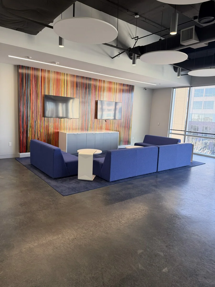Lincoln Legacy Two — Lease in Plano, TX, photo 2 of 4