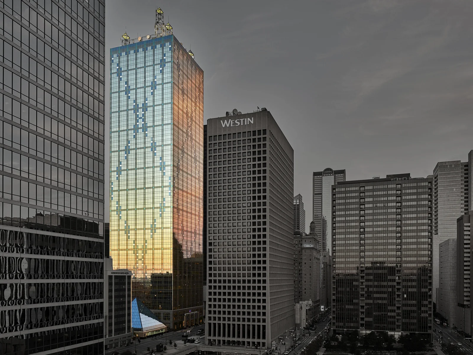 Renaissance Tower - other in Dallas, TX