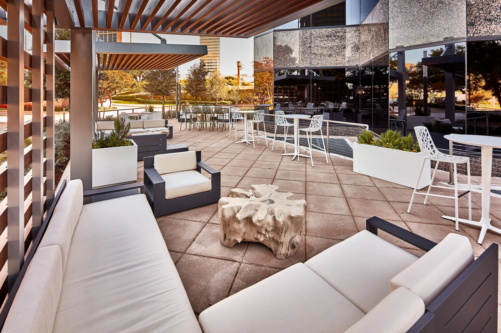 Pinnacle Tower - photo 6 - Dallas, TX
