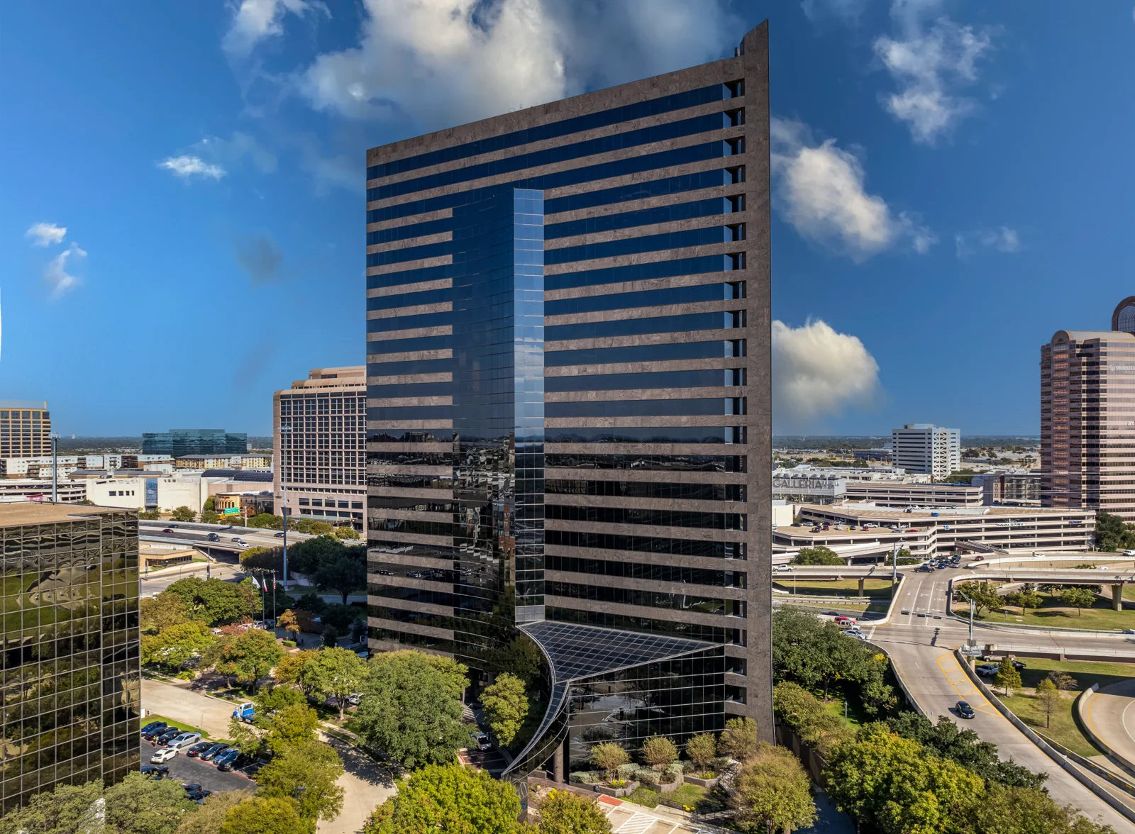 Pinnacle Tower - photo 14 - Dallas, TX