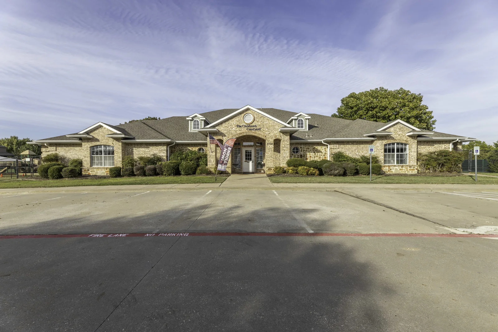 Office in Flower Mound, TX — Sale in Flower Mound, TX, photo 1 of 8