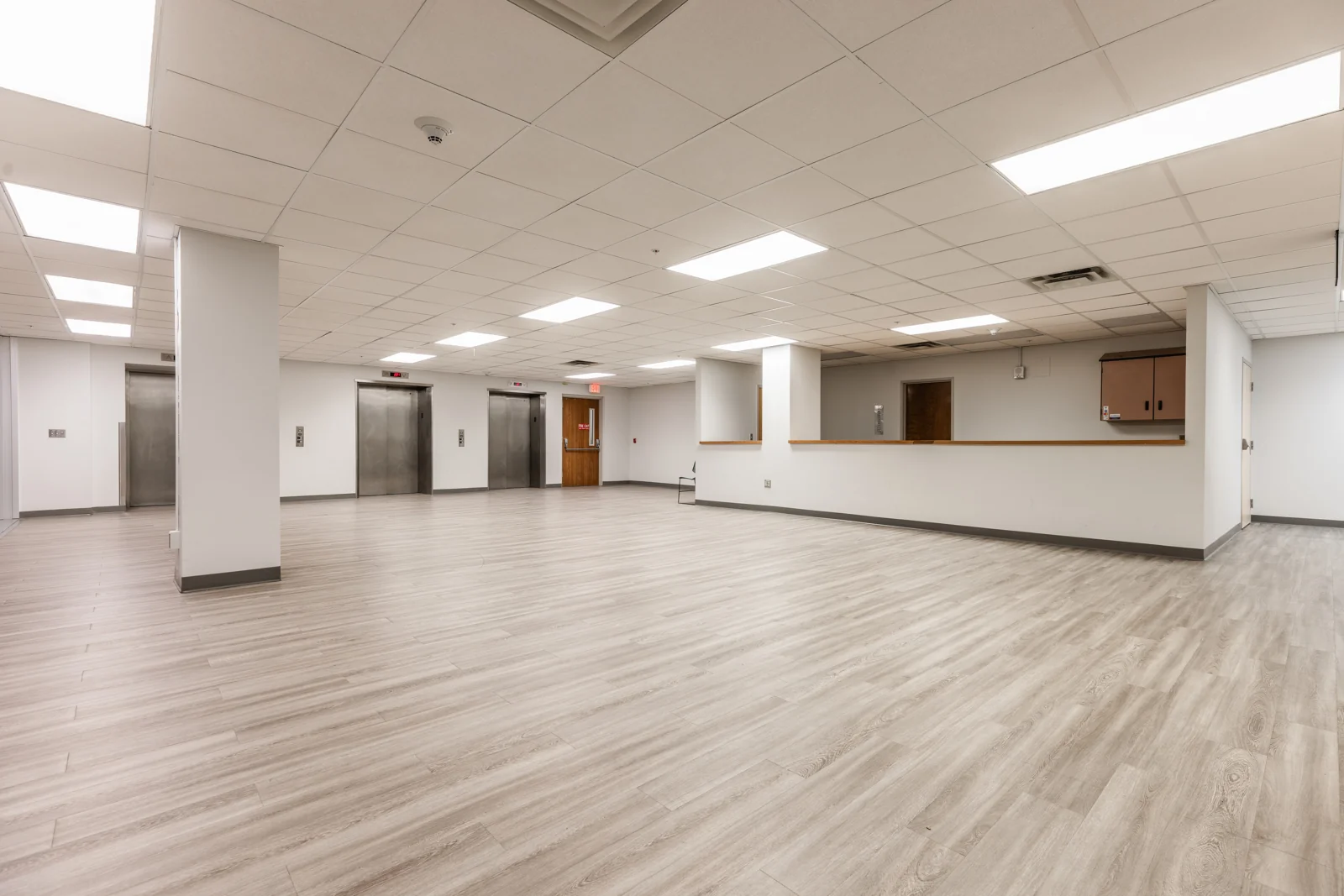 Gateway Center — Lease in Albuquerque, NM, photo 5 of 8