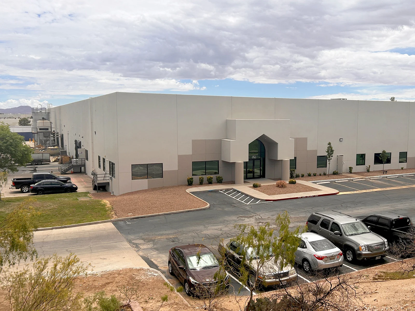 Northwest Corporate Center - photo 2 - El Paso, TX