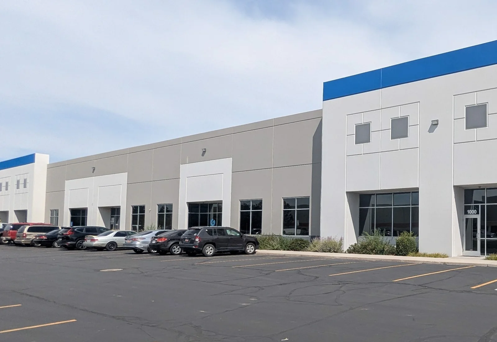 Landmark Commerce Center, Bldg 1 — Lease in Salt Lake City, UT, photo 2 of 2