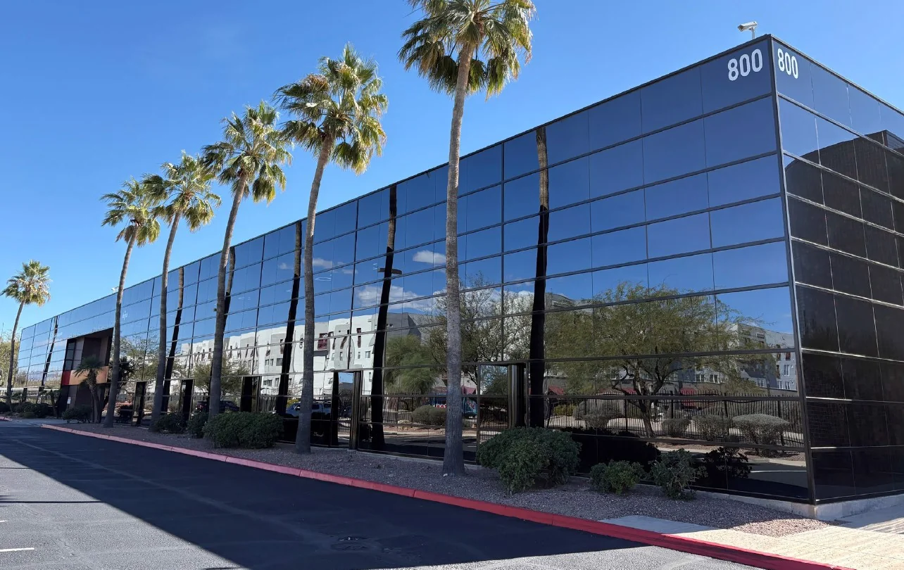 800 East Wetmore Road — Lease in Tucson, AZ, photo 1 of 1