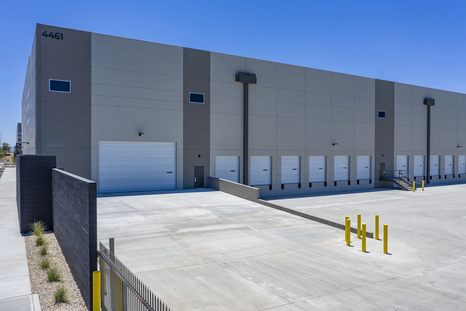 Gilbert Gateway Commerce Park - photo 3 - Gilbert, AZ